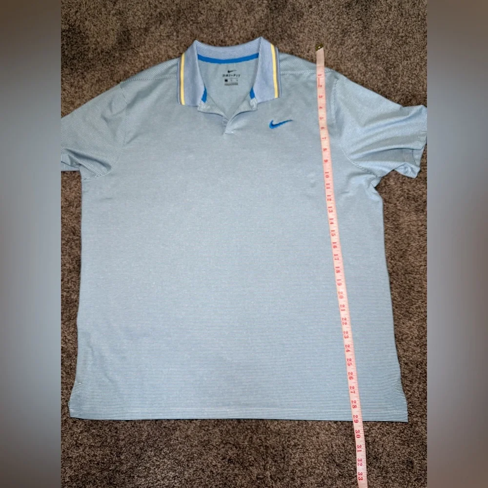 Nike Men's Blue Polo Shirt‎